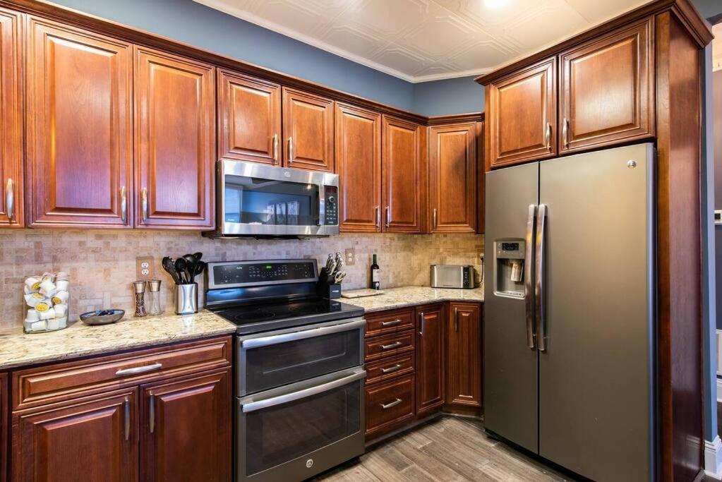Downtown Sophistication/ Two Bedroom / Two Bath 路易斯威尔 外观 照片