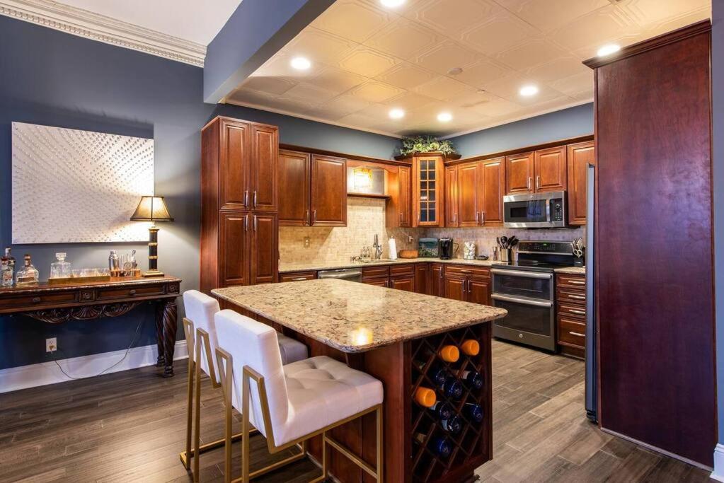 Downtown Sophistication/ Two Bedroom / Two Bath 路易斯威尔 外观 照片