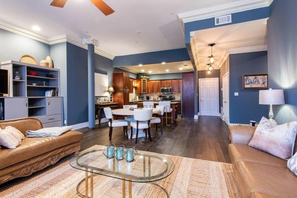 Downtown Sophistication/ Two Bedroom / Two Bath 路易斯威尔 外观 照片